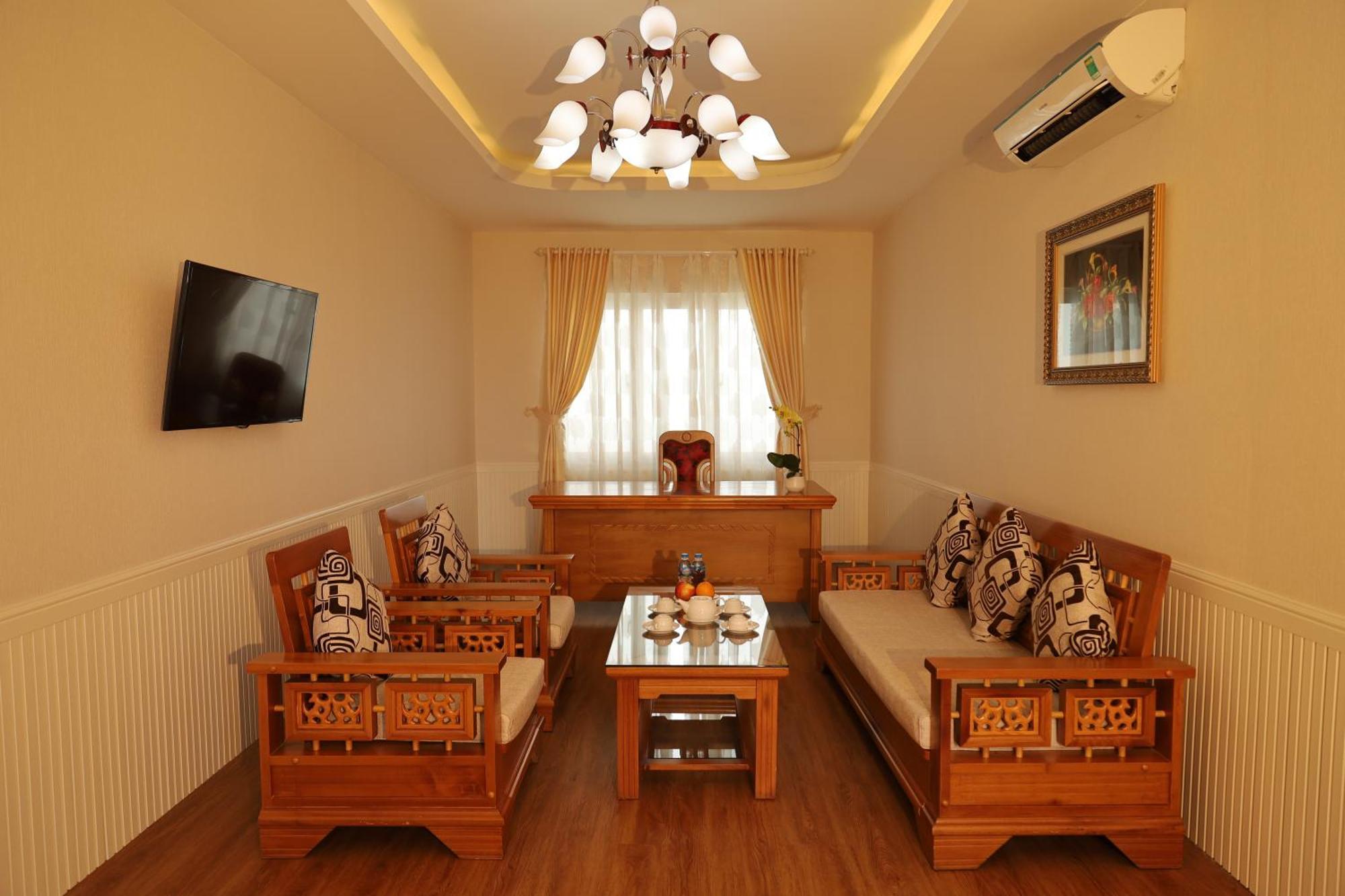 Pleiku Hotel By Gia Lai Tourist Dış mekan fotoğraf