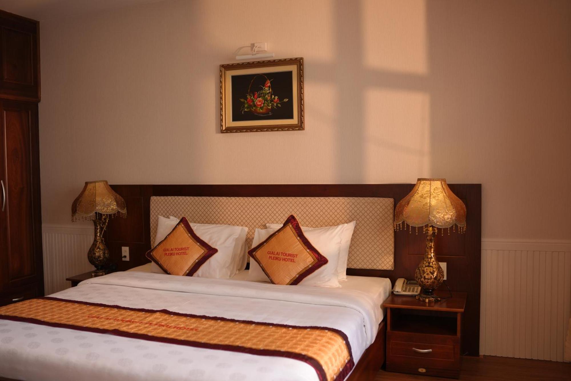 Pleiku Hotel By Gia Lai Tourist Dış mekan fotoğraf